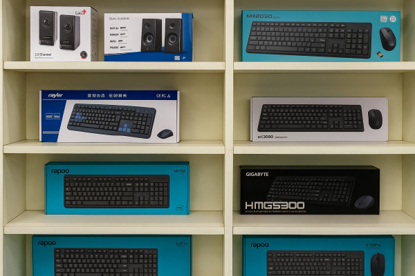 🎹 5. 鍵盤專區｜有線・無線・機械式鍵盤滑鼠組全系列上架