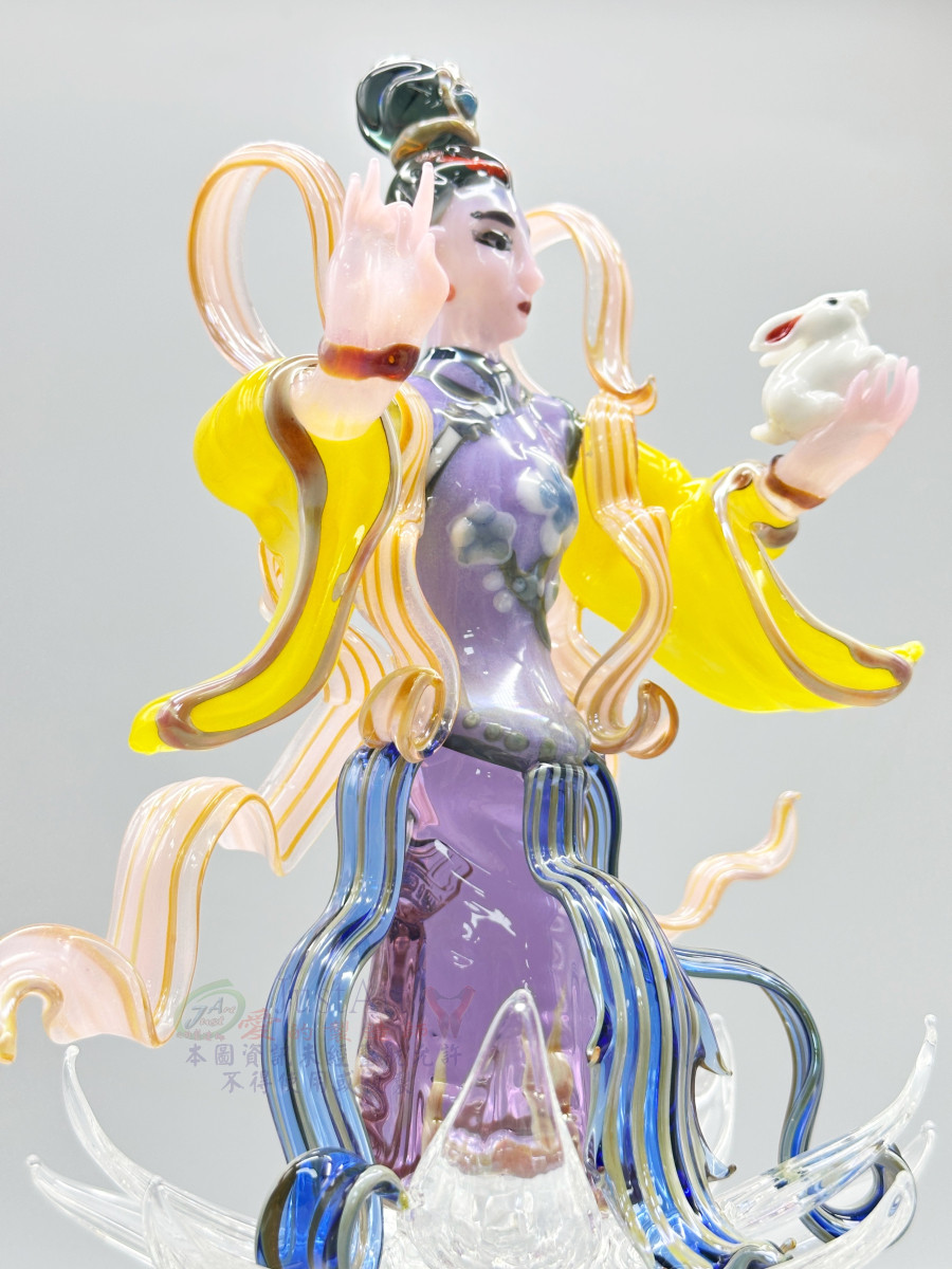 月華蓮影・嫦娥玉兔 M583