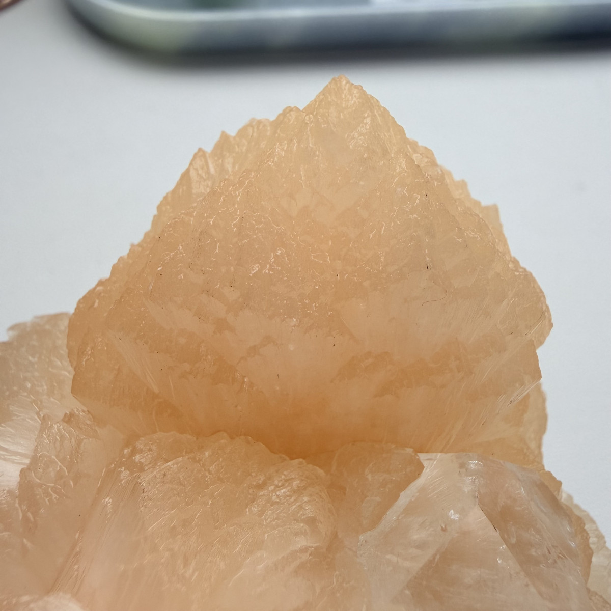 魚眼石共生沸石原礦