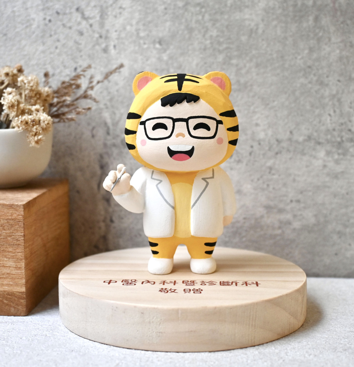 客製人物公仔 單人 可愛人偶訂製 療癒小木雕 客製化禮物