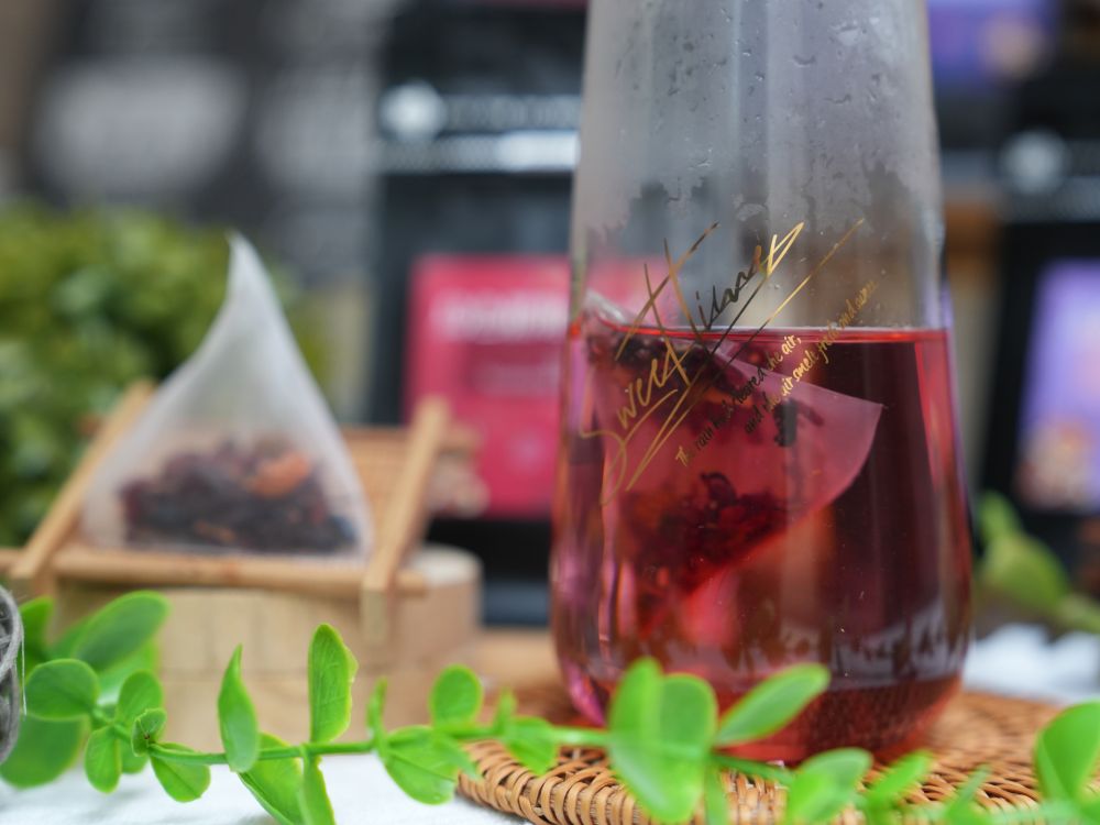 草莓果粒茶(無咖啡因)