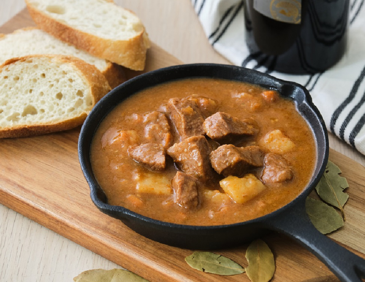 【歐洲最先進低溫舒嫩熟成/多溫層後殺菌技術/符合國際最新食品規範】樂福嚴選超值雙星:港式燉牛腩(任選滿1200免運)《耗資50億Ai全自動最先進食品廠/ISO 22000與HACCP/國際安全雙驗證》