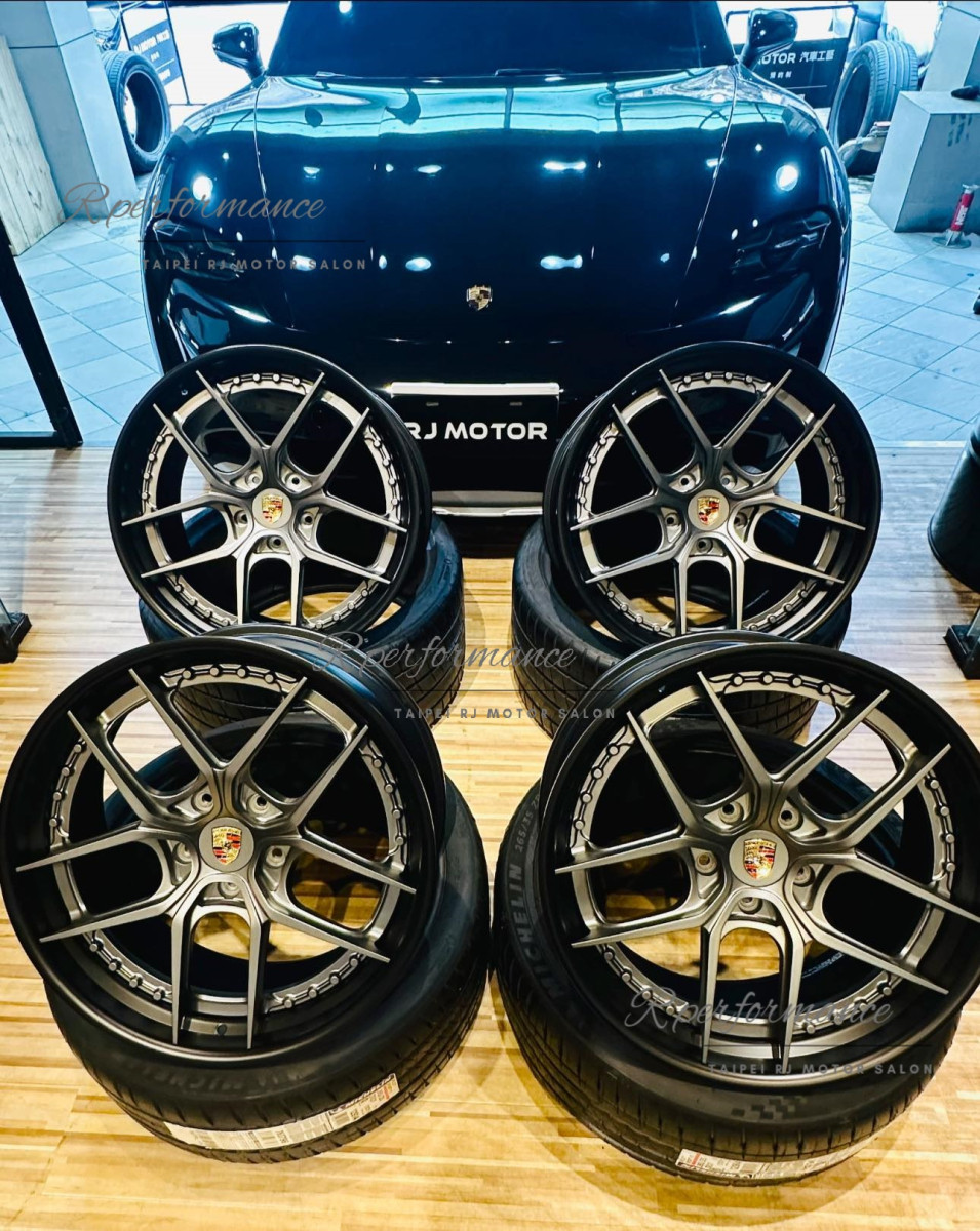 PROSCHE TAYCAN Wagon 21inch R-Fusion (雷界)Metal Gary 銷光灰