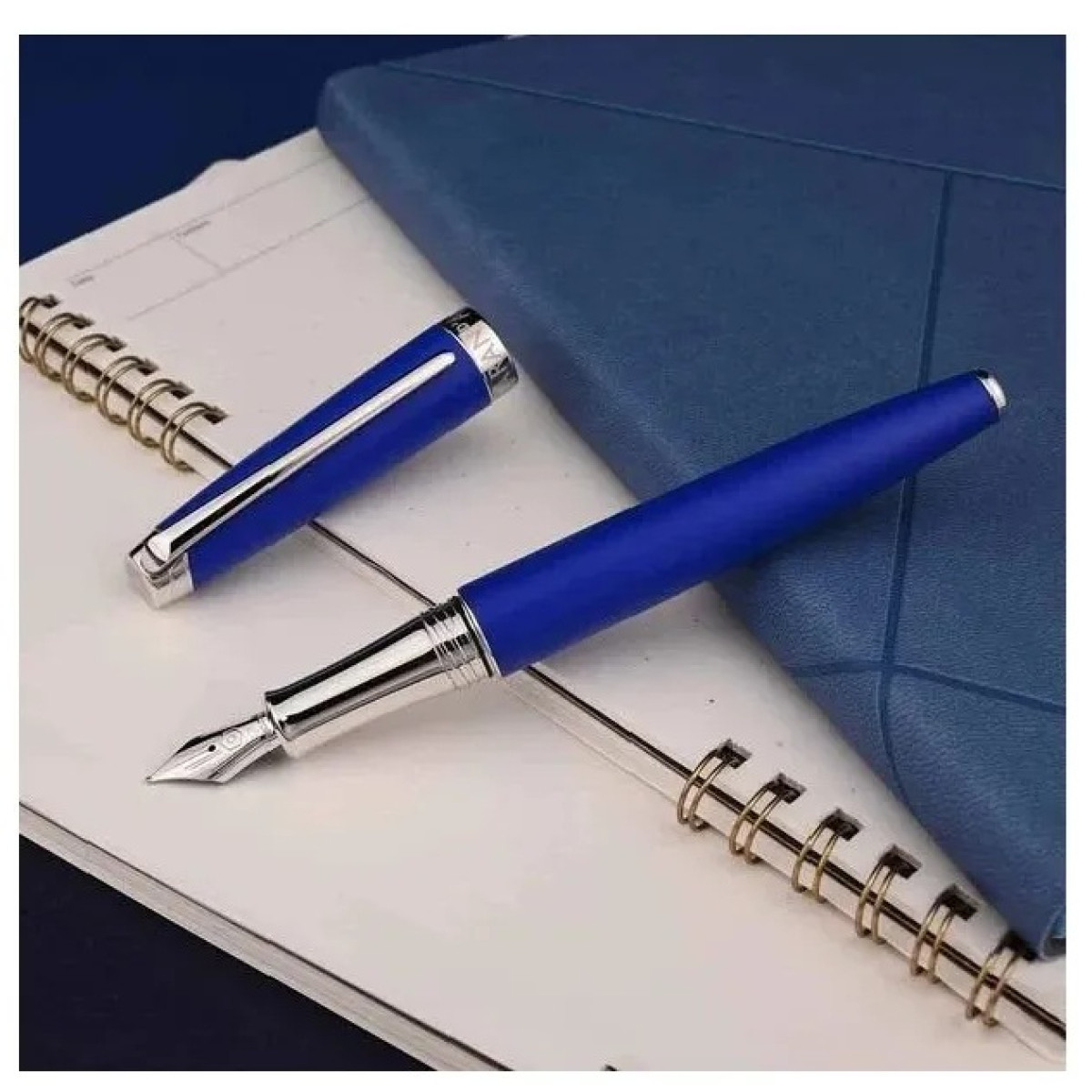 【長益鋼筆】卡達 caran d'ache 利曼 leman 套裝 KLEIN BLUE 克萊因藍 18K 鋼筆墨水禮盒 瑞士