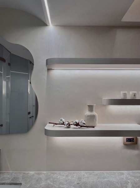 Light, shadow and soul